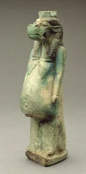 Statuetta della dea Taweret, un ippopotamo con coda di coccodrillo (faience)